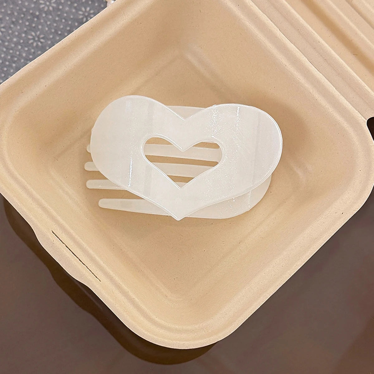 1pc French love acrylic hairpin for women's back of head disc hair grab clip, large duckbill hairpin hair ornament