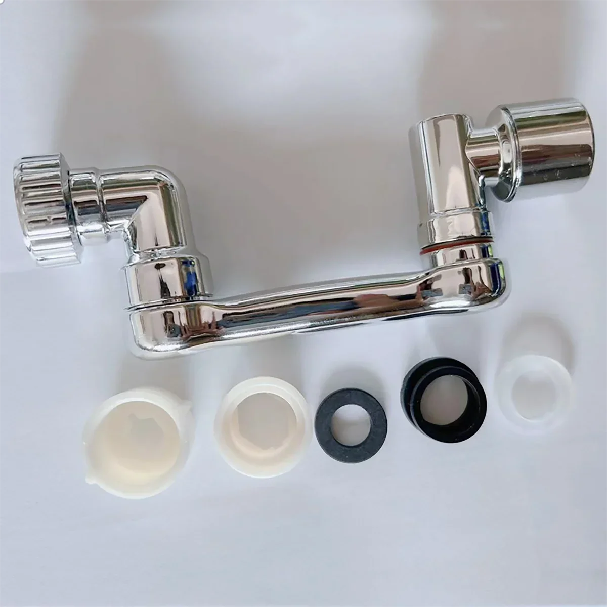 नल युनिभर्सल रोटेशन स्प्ल्याश-प्रुफ डिजाइन मल्टी-एडाप्टर हेड सुरक्षित पिउने पानी भान्साको बाथरूम सहित