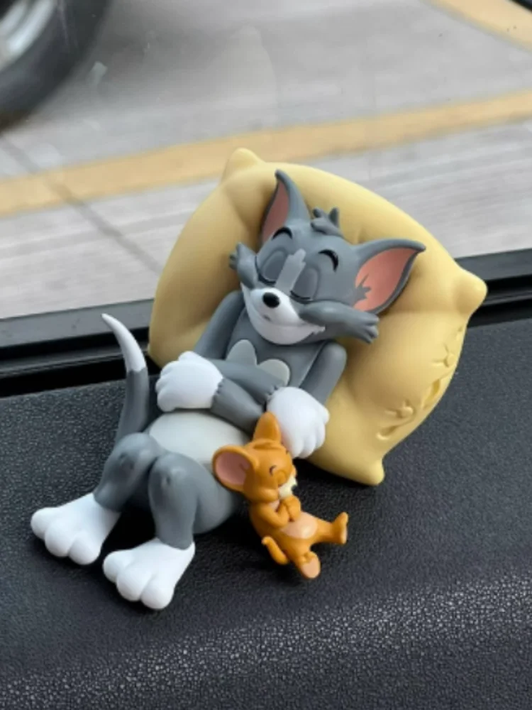 8.5cm Cute Cartoon Tom Cat Jerry Model Toy Kawai Mouse Cat Car Desktop Decoration Action Character Miniature Statue Collect Gift