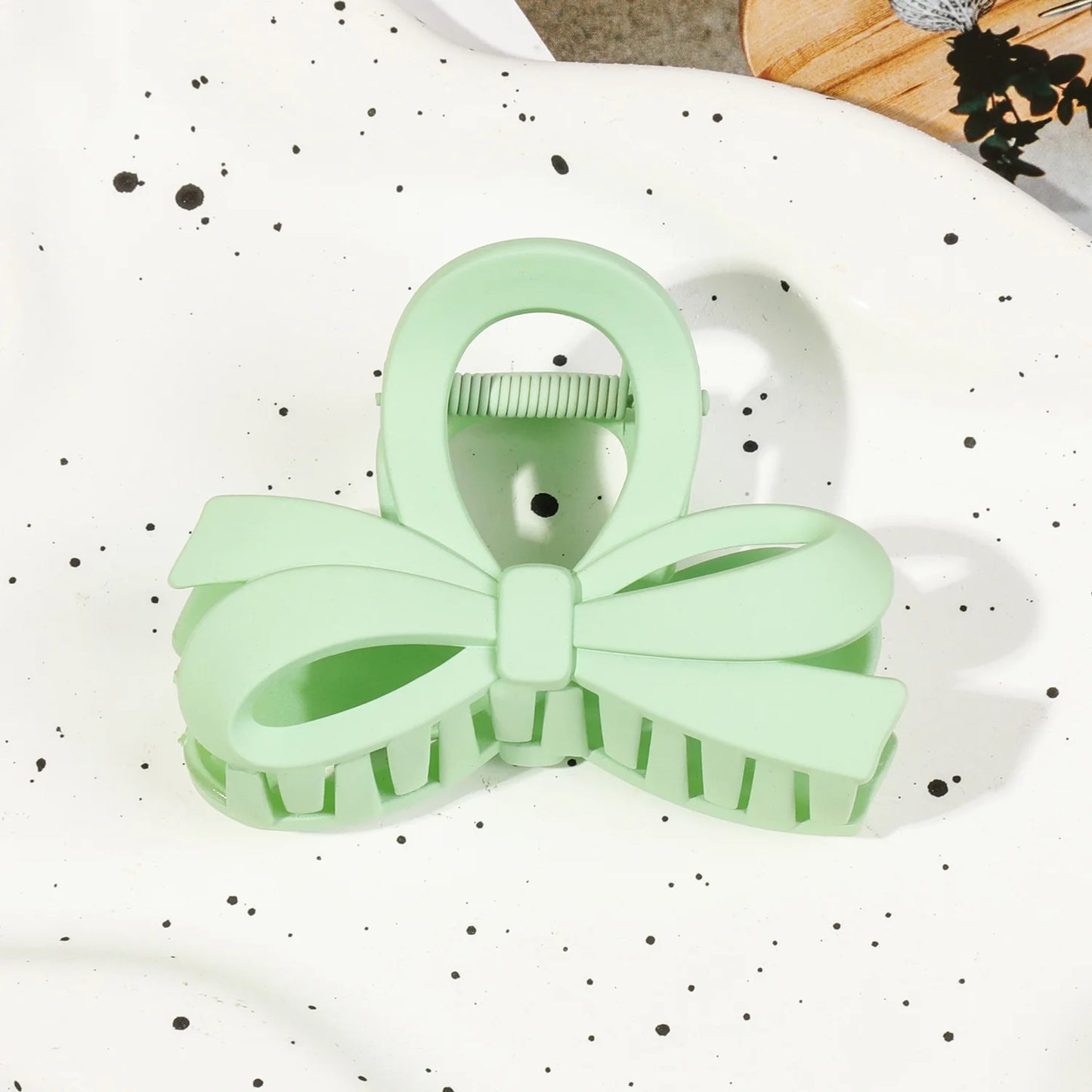 म्याट बो ठूलो कपालको पञ्जा क्र्याब कोरिया महिला ठोस एक्रिलिक कपाल क्लिप हेयरपिन केटीहरू पोनीटेल कपालका सामानहरू ब्यारेट्स हेडब्यान्डहरू