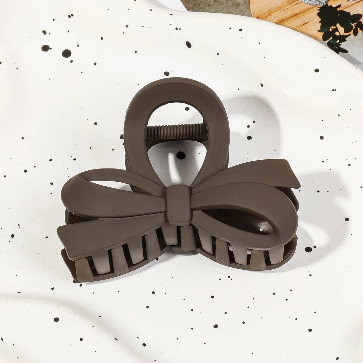 म्याट बो ठूलो कपालको पञ्जा क्र्याब कोरिया महिला ठोस एक्रिलिक कपाल क्लिप हेयरपिन केटीहरू पोनीटेल कपालका सामानहरू ब्यारेट्स हेडब्यान्डहरू